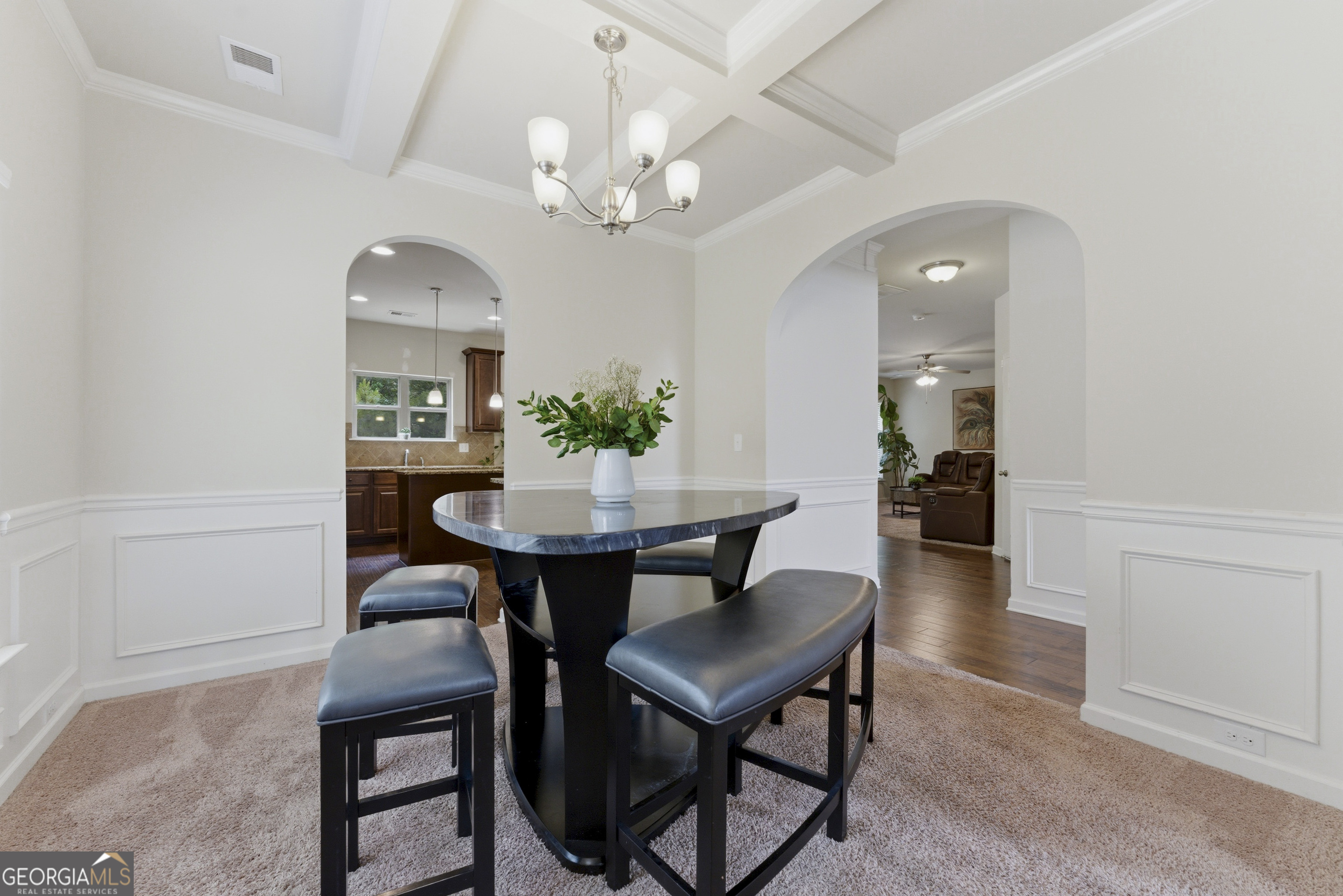 437 Red Fox Drive Property Photo 2