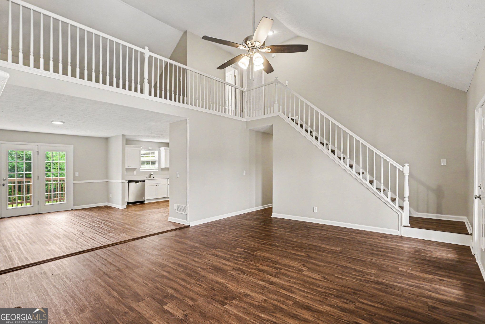 227 Starlyn Drive Property Photo 9