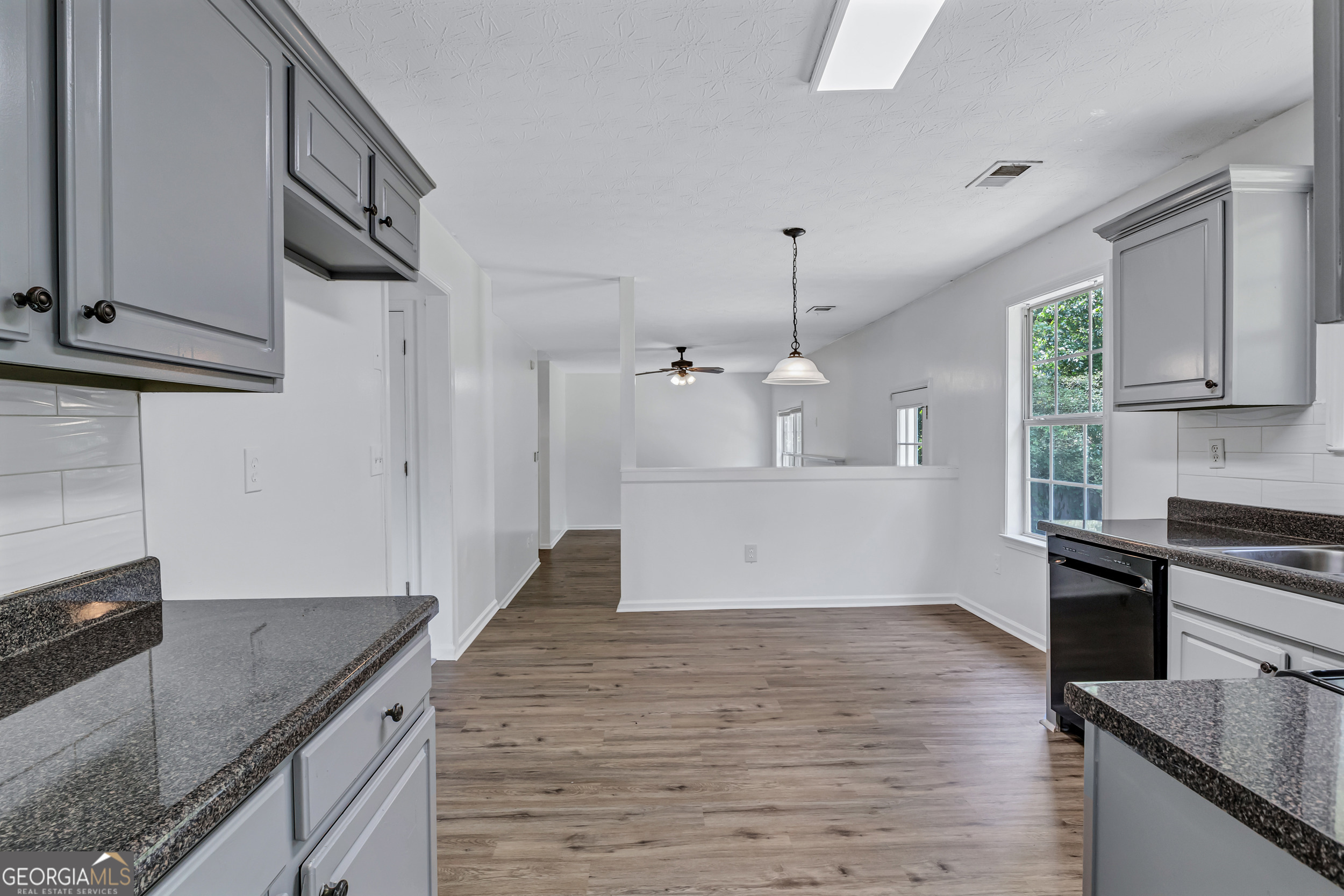 544 Harvick Circle Property Photo 11