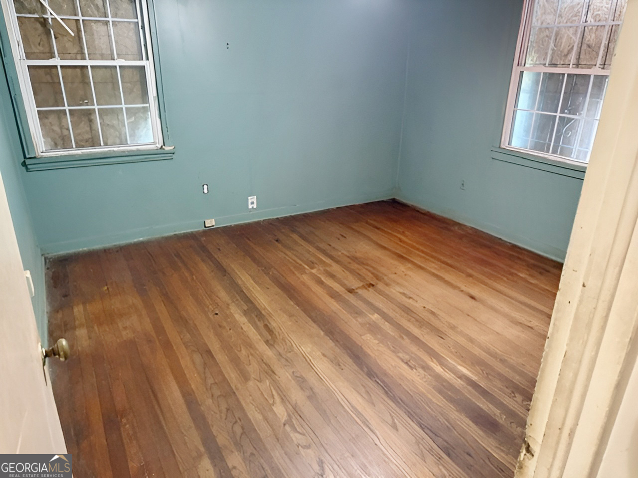 2103 Penelope Street Nw Property Photo 5