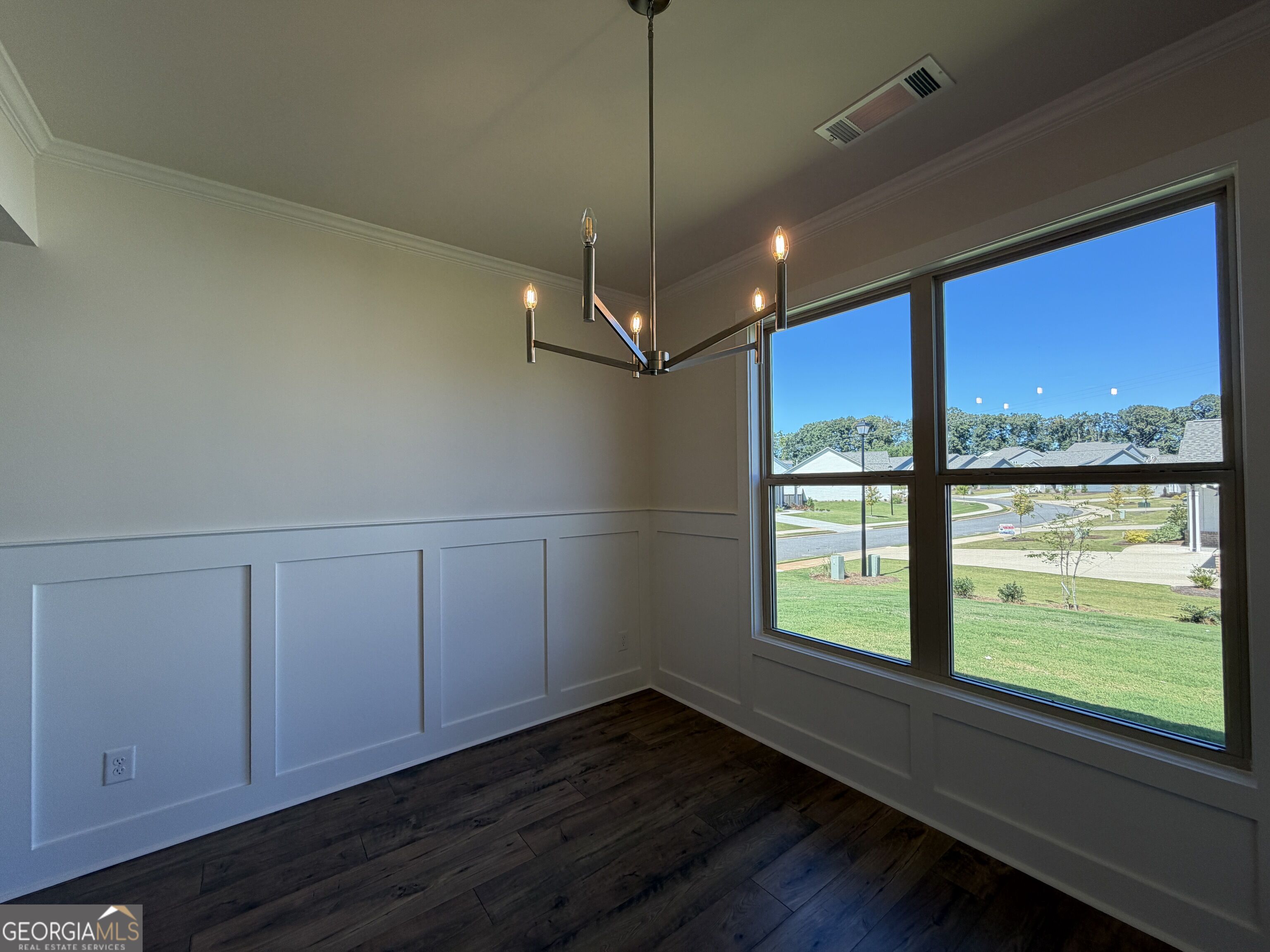 84 Oakdale Road # 30 Property Photo 14