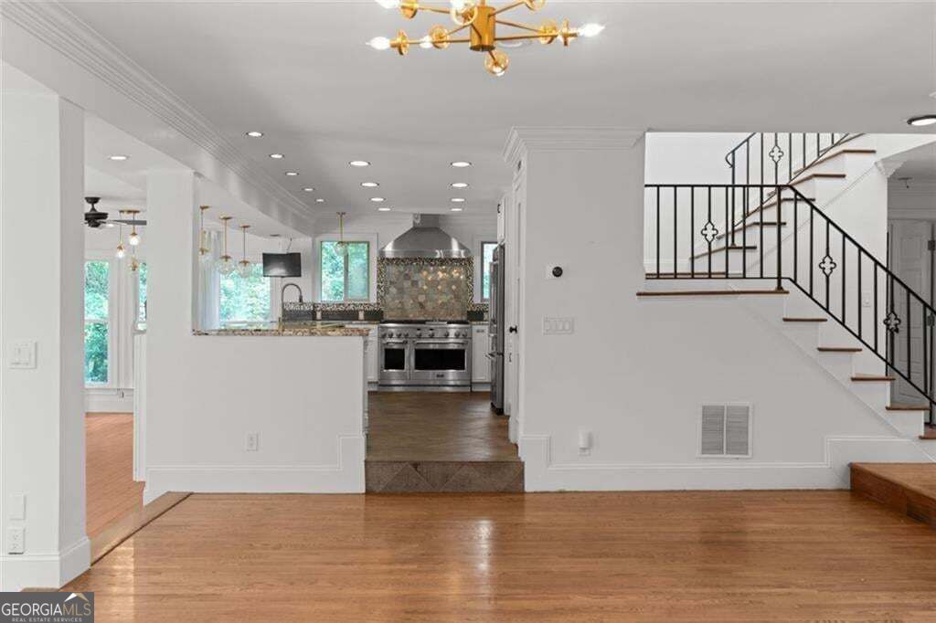 212 Kings Row Property Photo 22