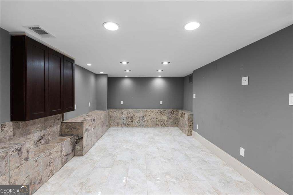 212 Kings Row Property Photo 94