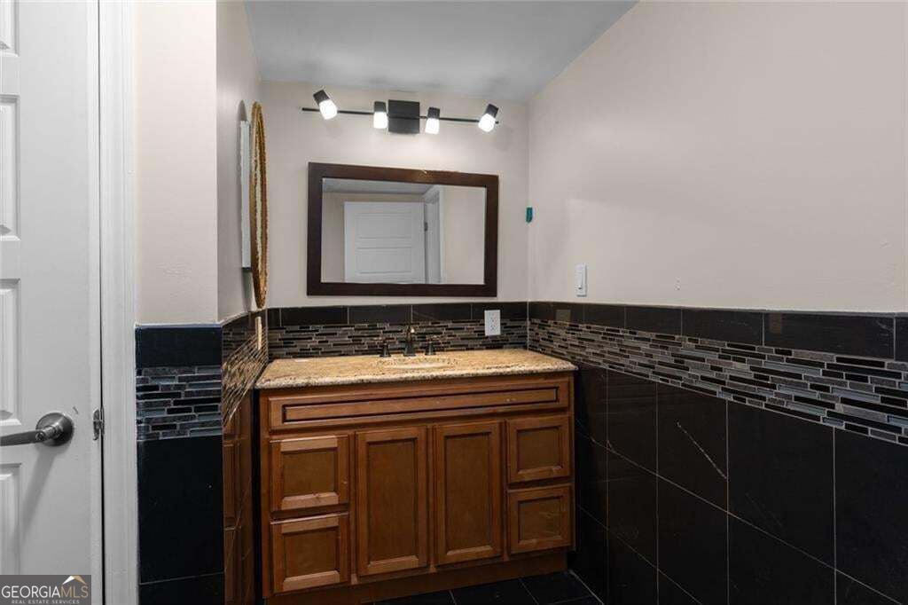 212 Kings Row Property Photo 101