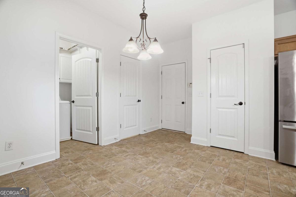 4122 Creekrun Circle Property Photo 18