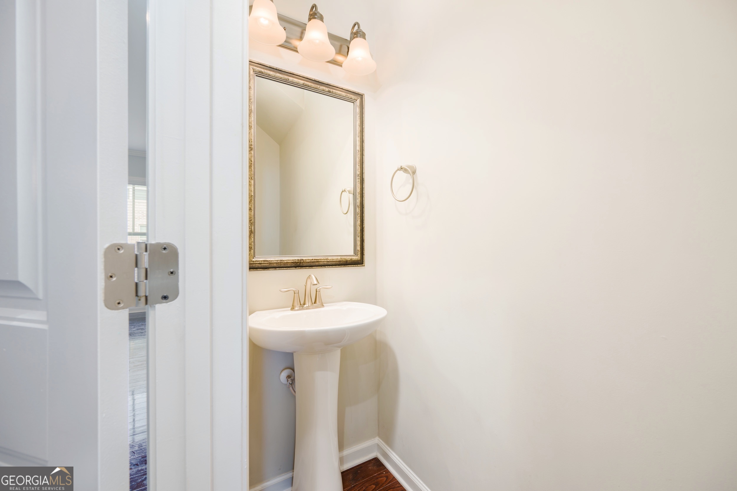 620 Sunset Park Drive Property Photo 9