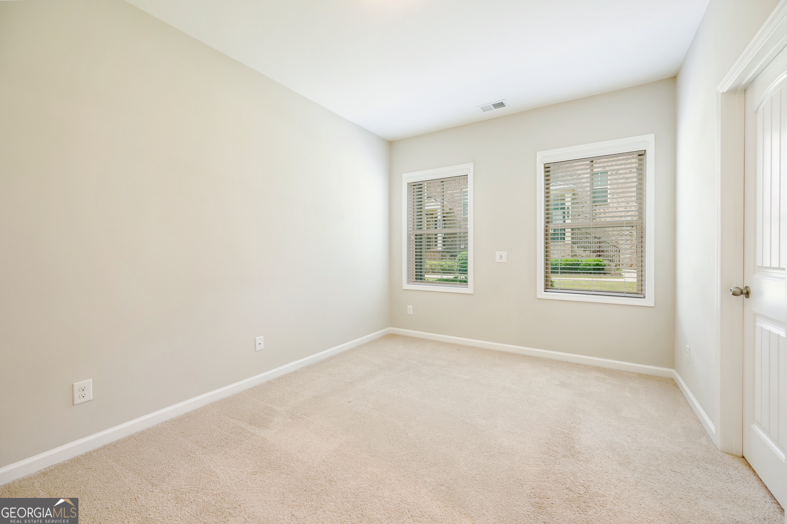 620 Sunset Park Drive Property Photo 15