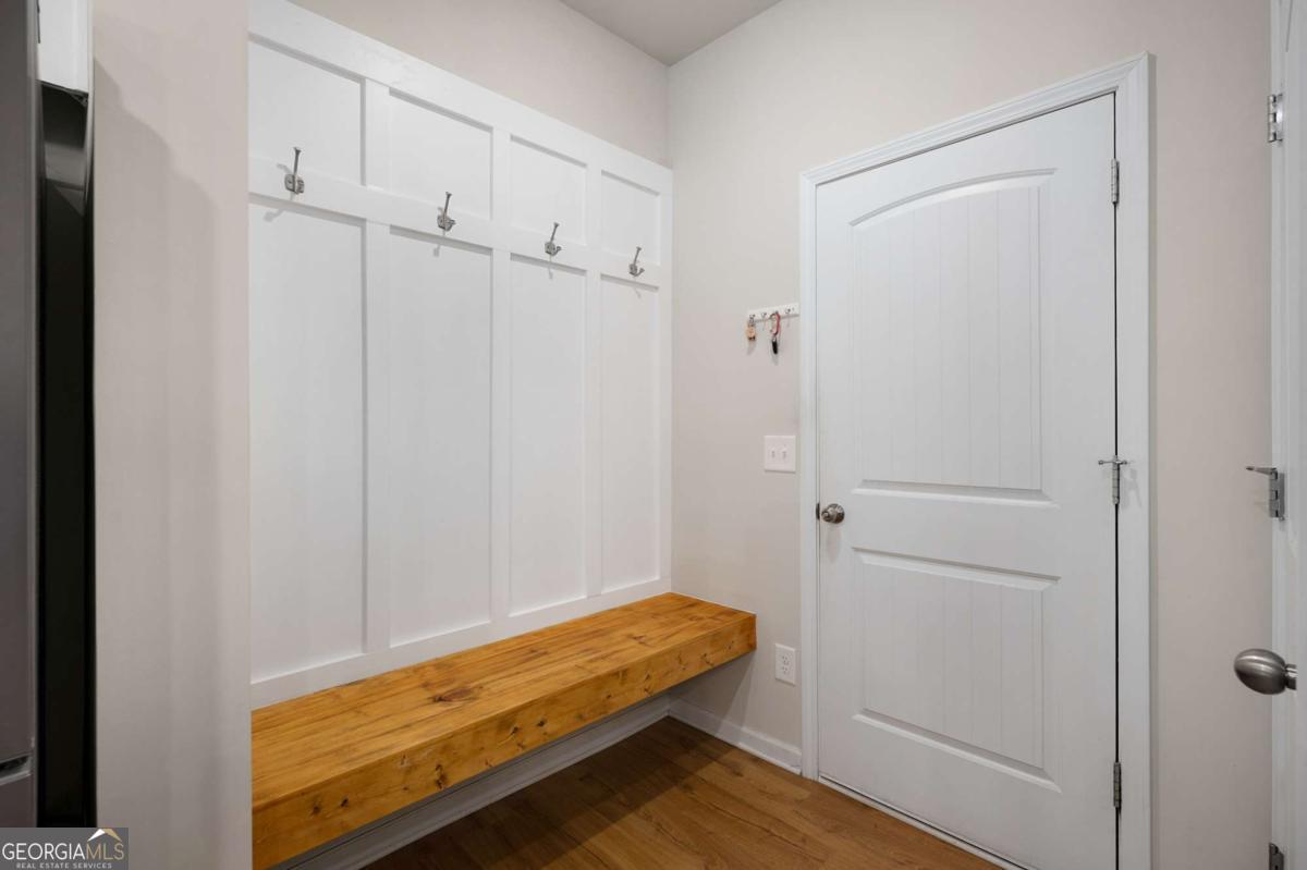 63 Woody Way Nw Property Photo 20