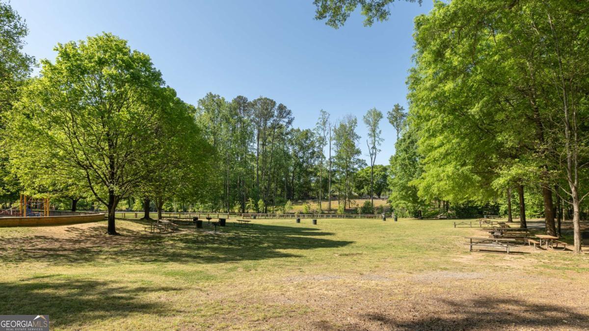 5637 Peach Orchard Trail Property Photo 46