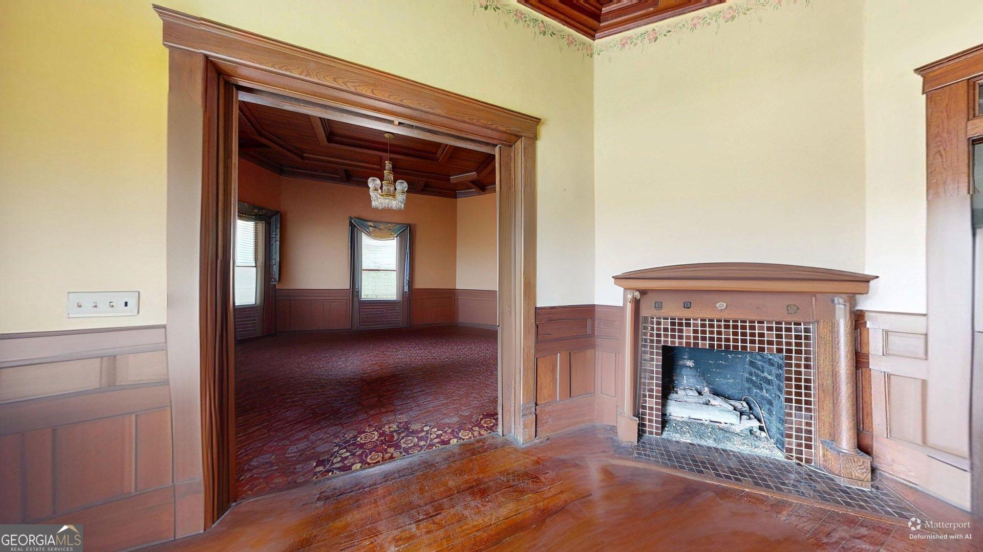 106 S Main Street Property Photo 15