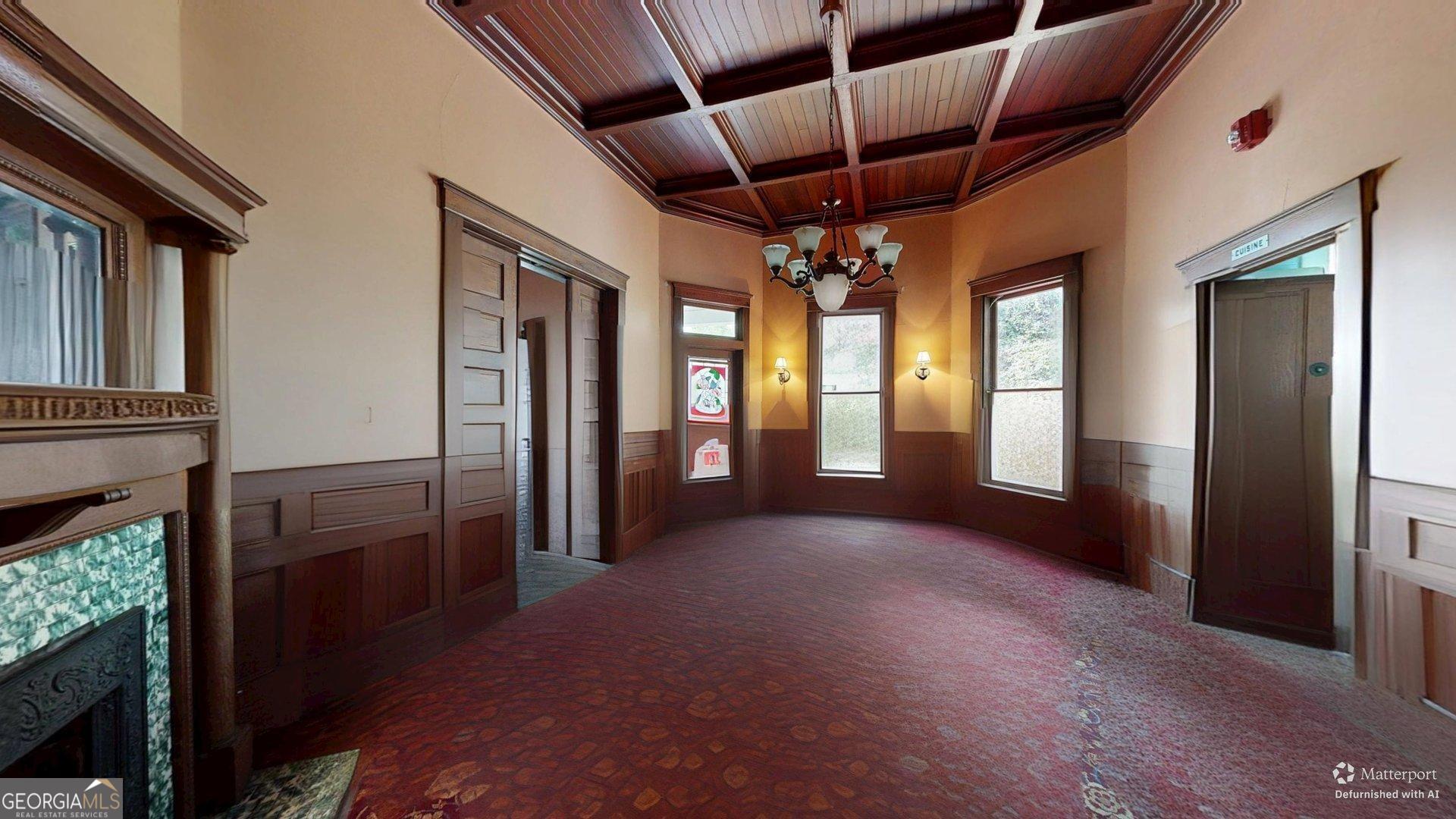106 S Main Street Property Photo 22