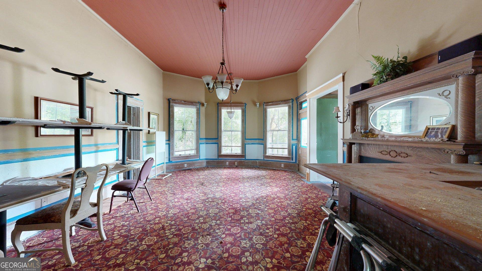 106 S Main Street Property Photo 25