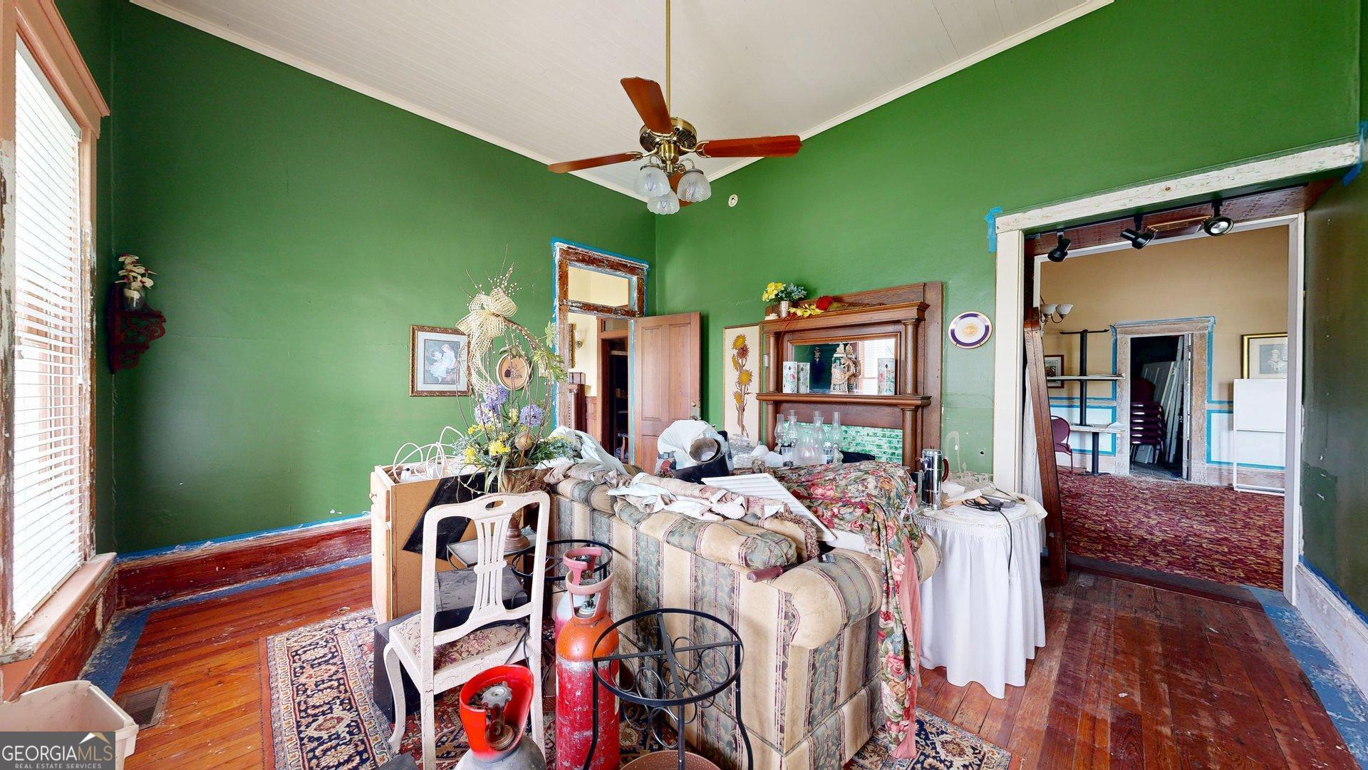 106 S Main Street Property Photo 29