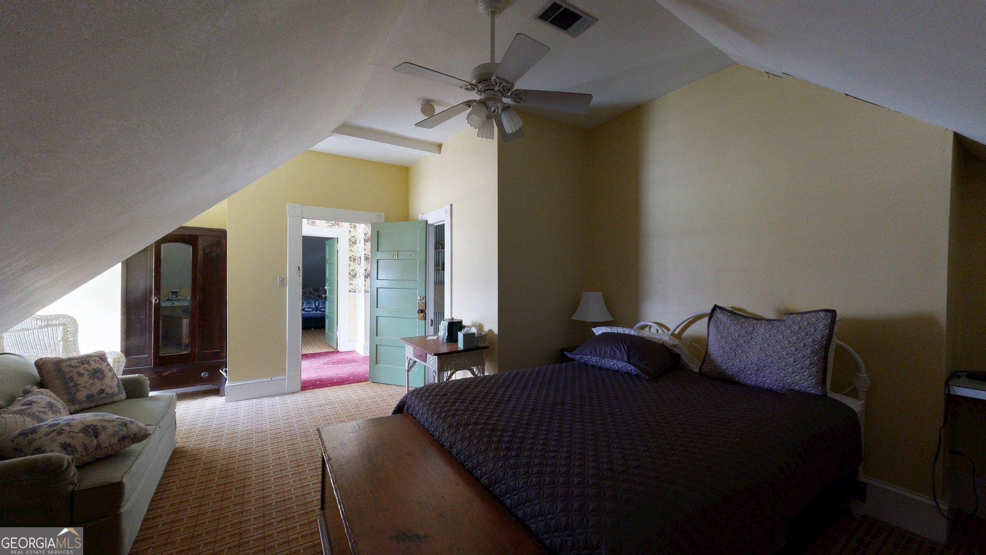 106 S Main Street Property Photo 41