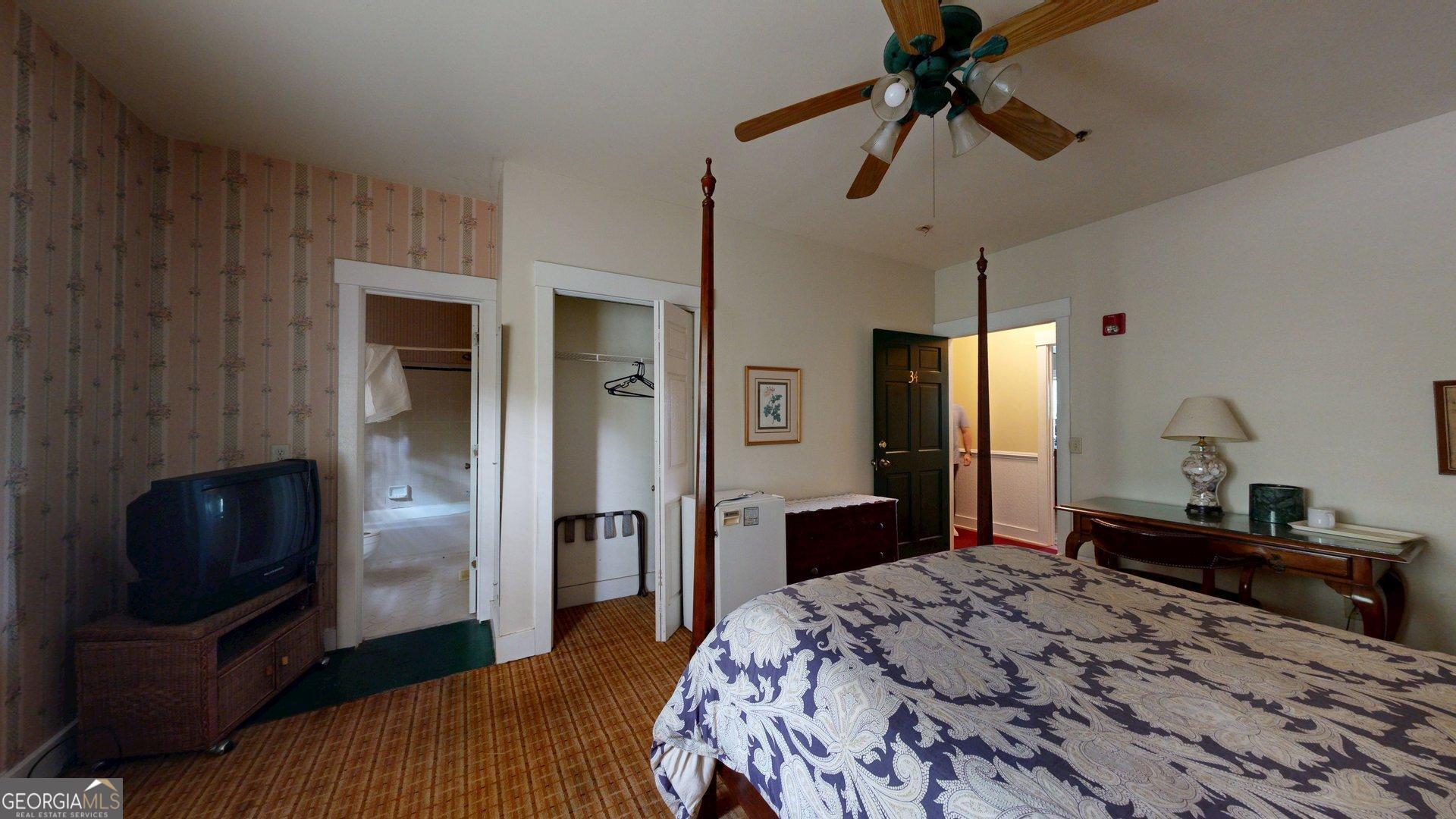 106 S Main Street Property Photo 89