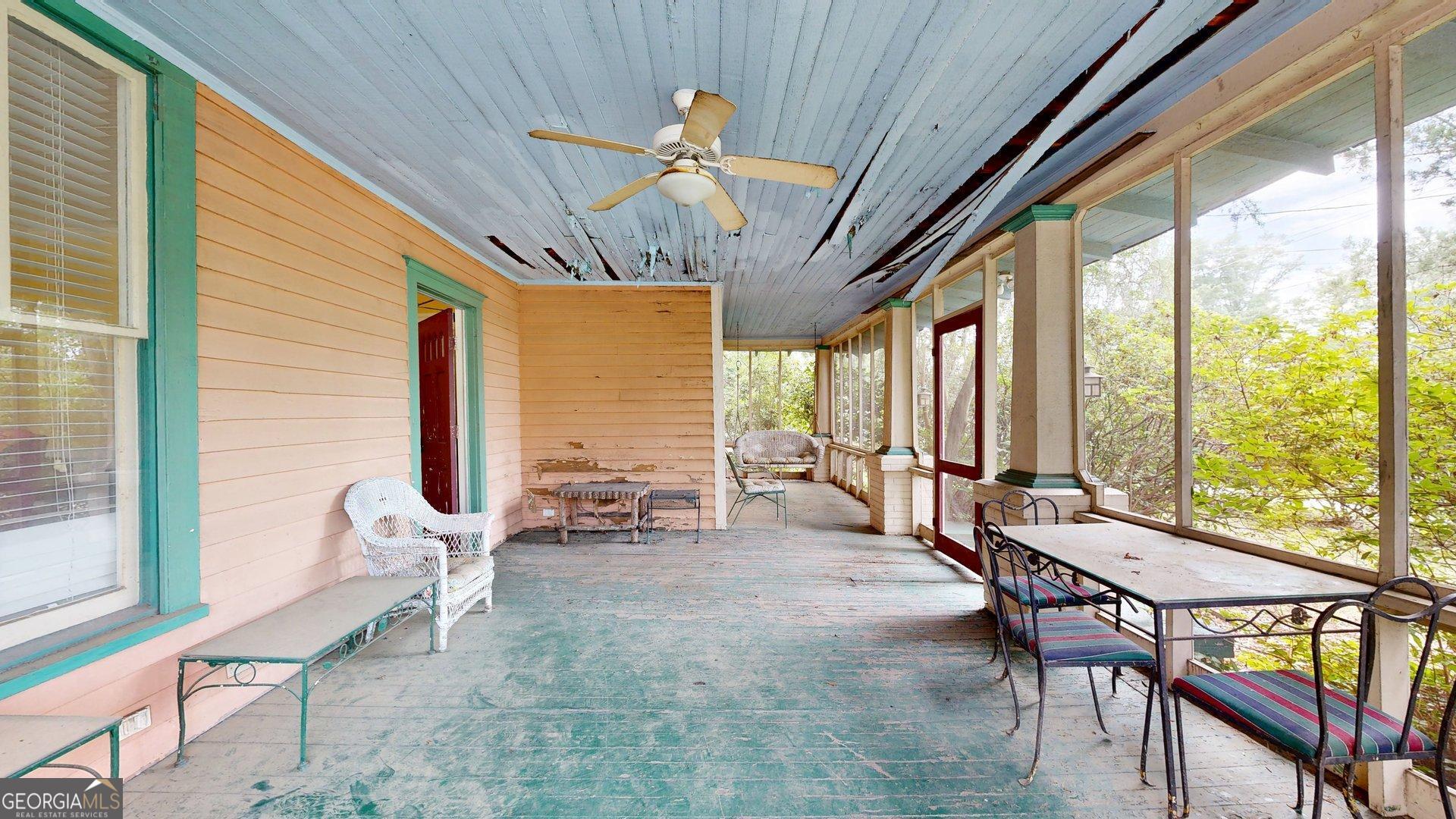106 S Main Street Property Photo 105