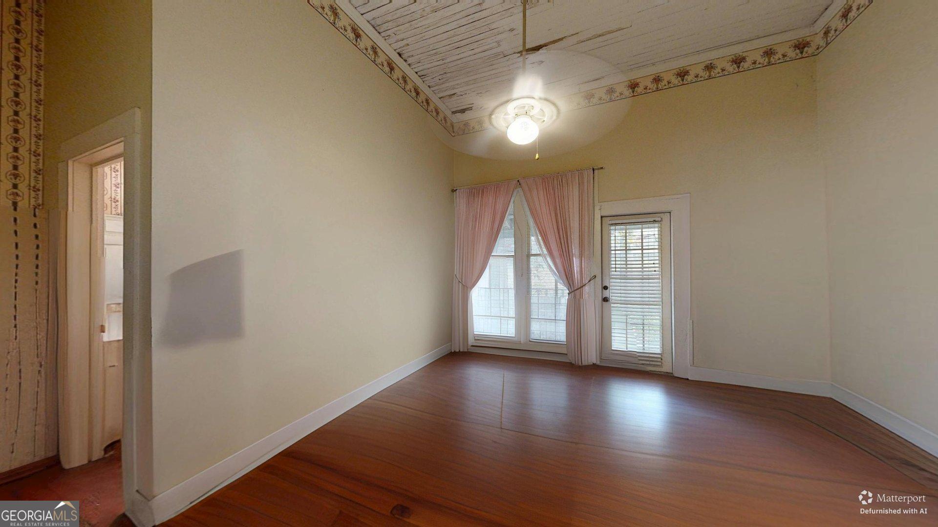 106 S Main Street Property Photo 115