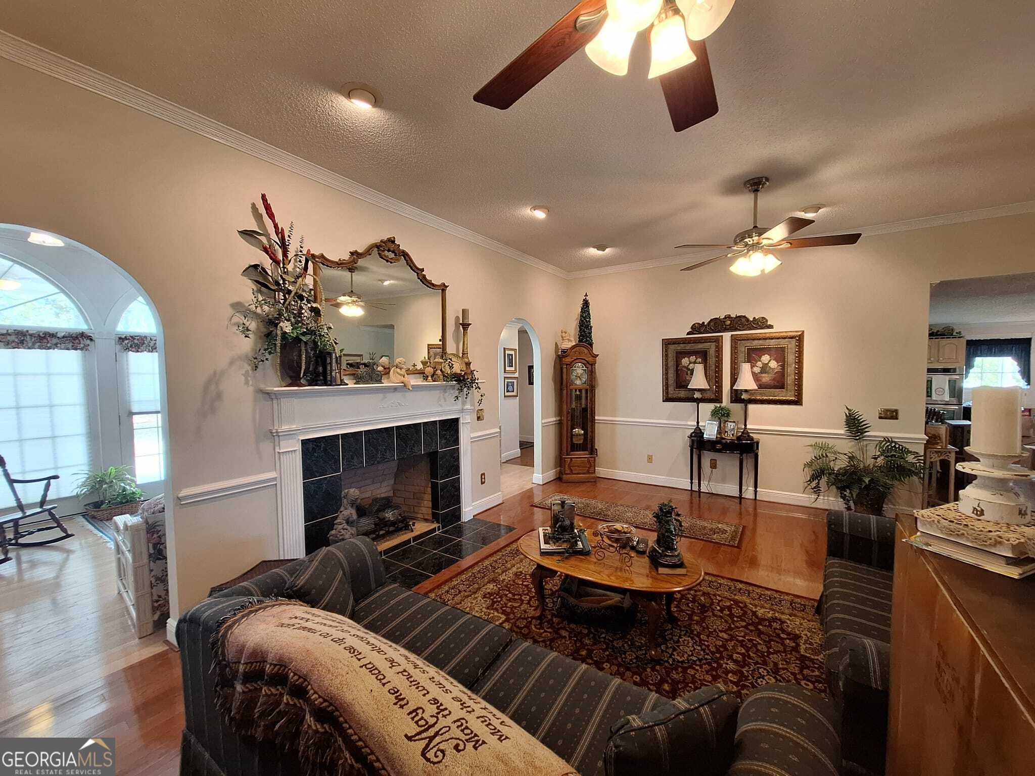 250 Weatherly Drive Property Photo 4
