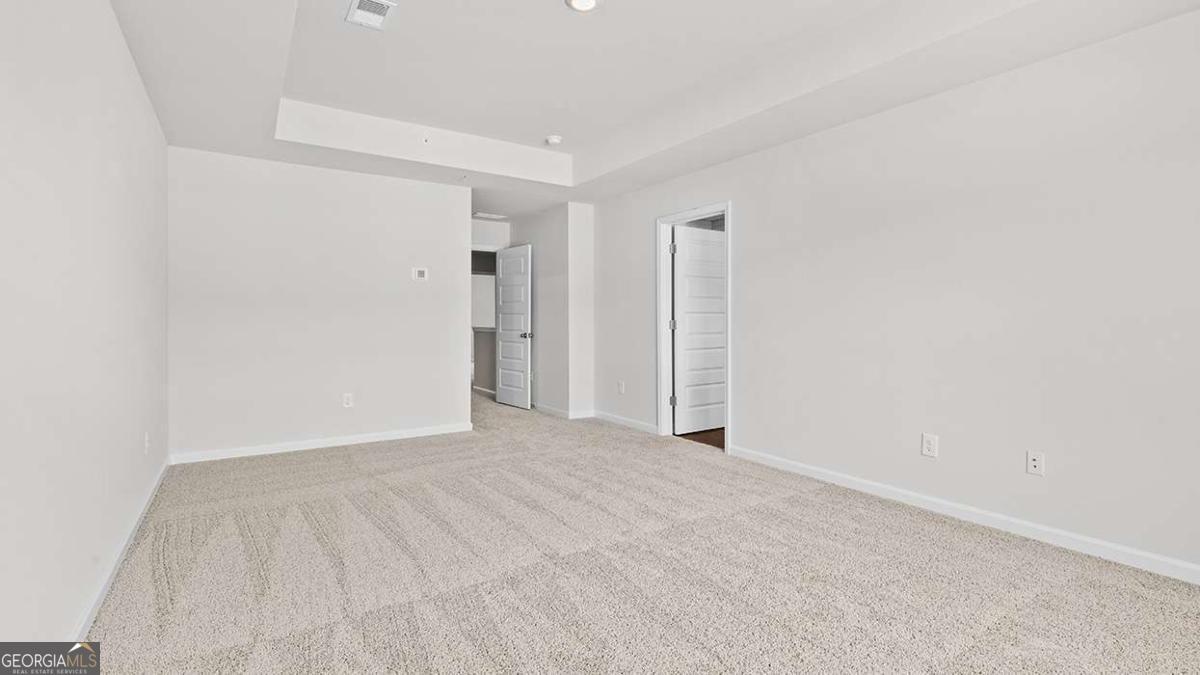 224 Sound Circle Property Photo 13
