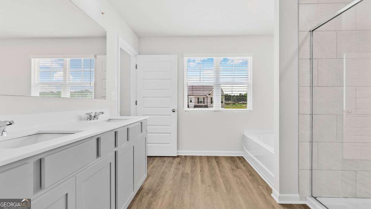 224 Sound Circle Property Photo 18