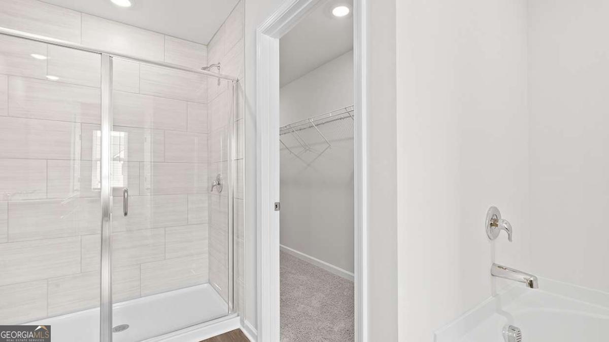 224 Sound Circle Property Photo 22