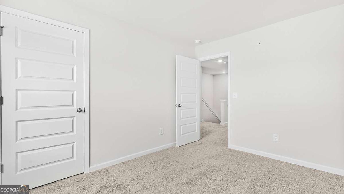 224 Sound Circle Property Photo 28