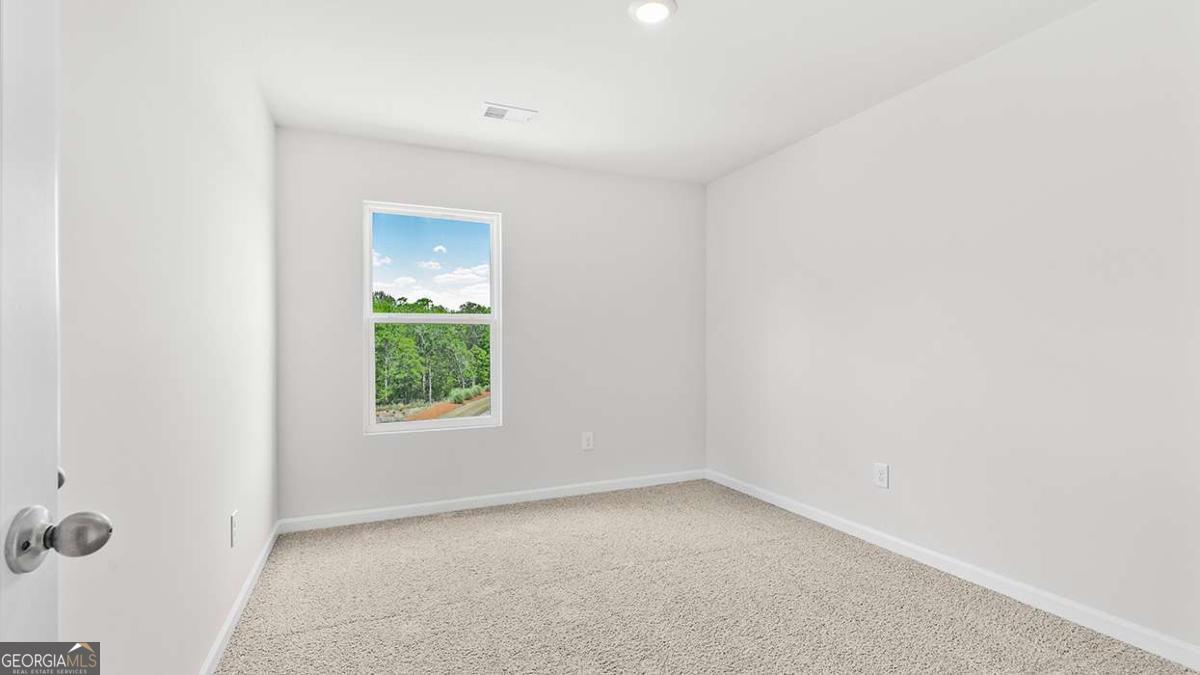 224 Sound Circle Property Photo 29