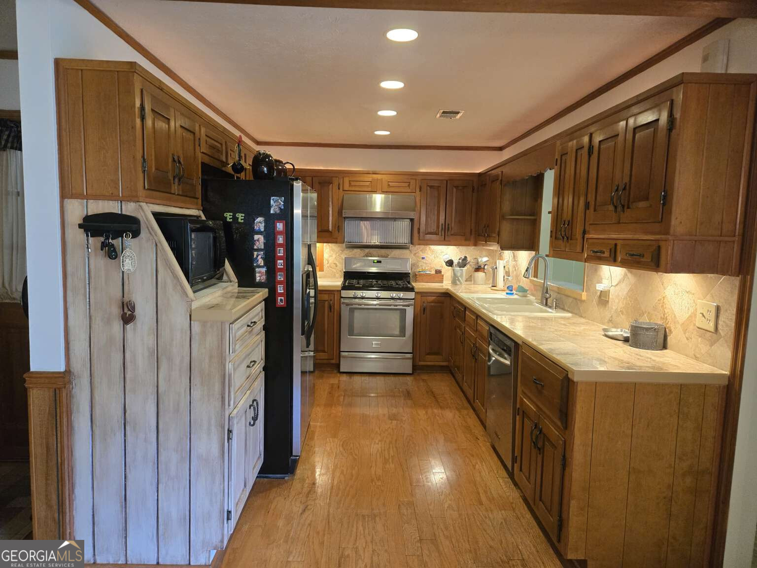 1726 W Point Circle Property Photo 21