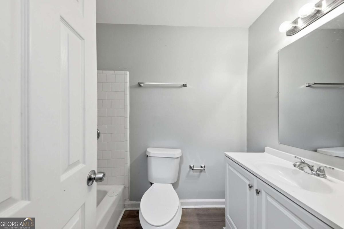2463 Montezuma Circle Property Photo 20