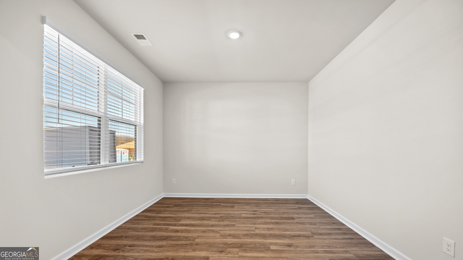 175 White Spruce Way Property Photo 3