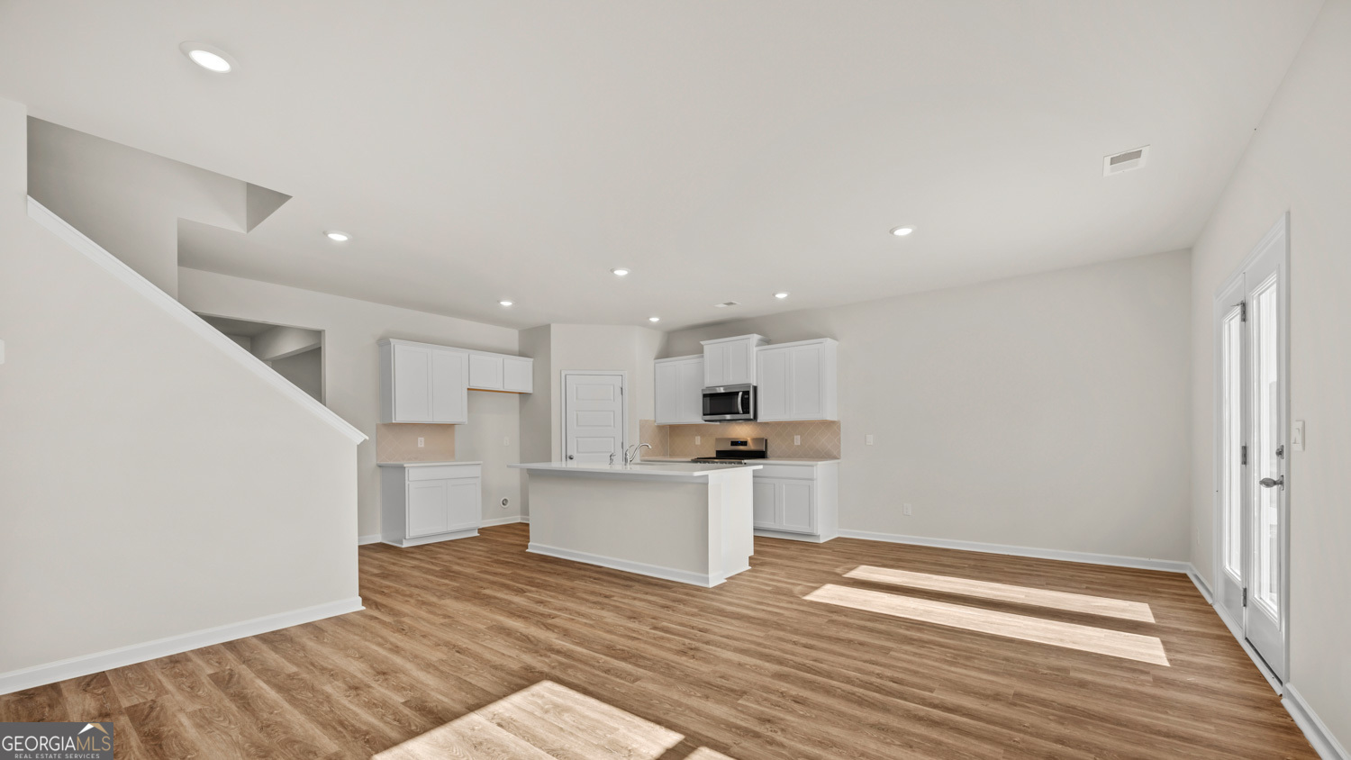 175 White Spruce Way Property Photo 14