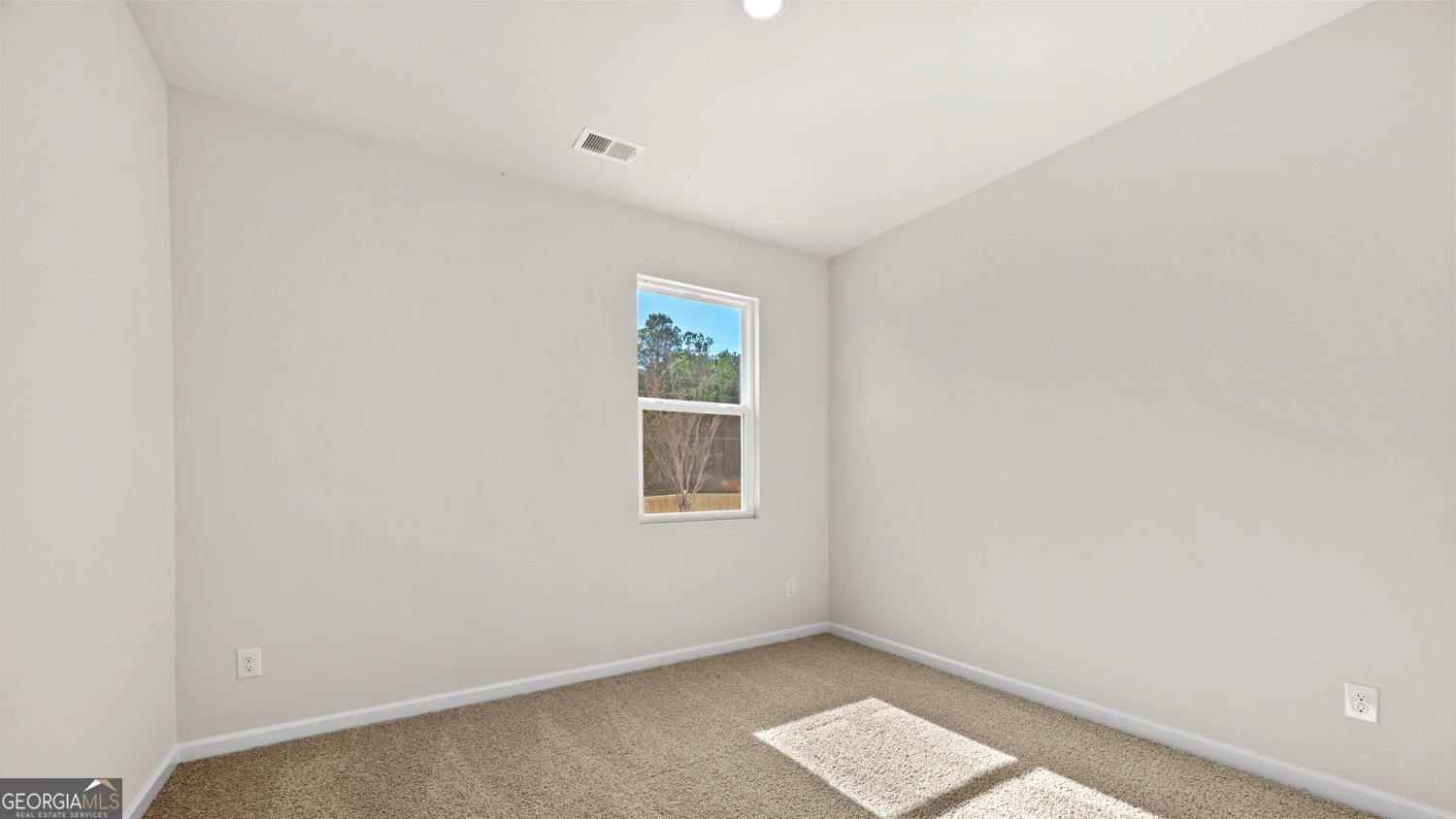 175 White Spruce Way Property Photo 15