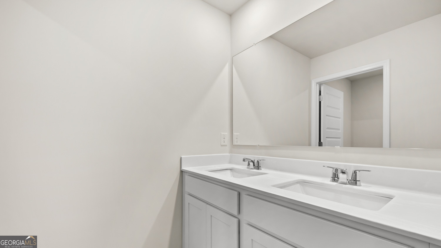 175 White Spruce Way Property Photo 20