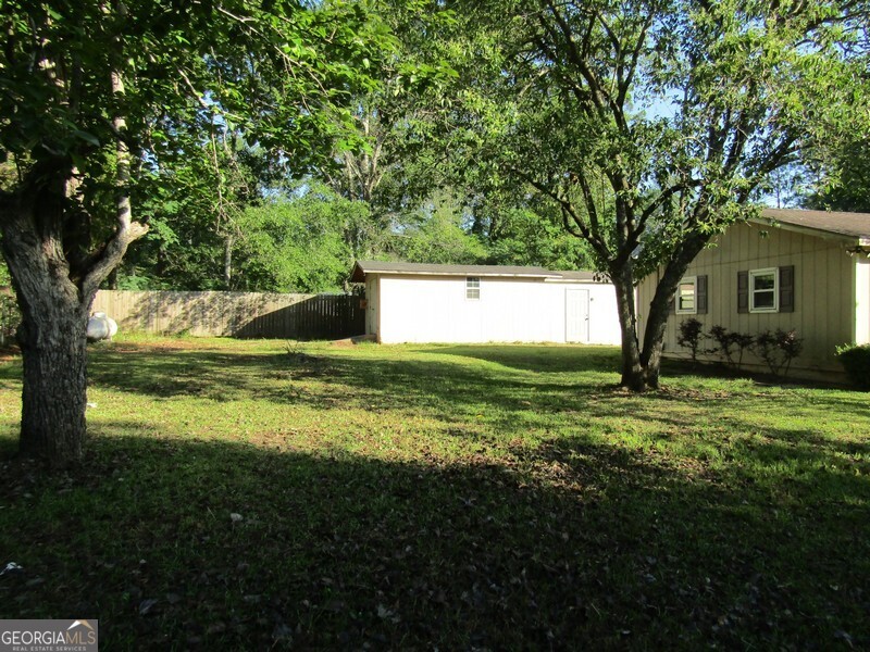 11 Grant Lane Property Photo 9