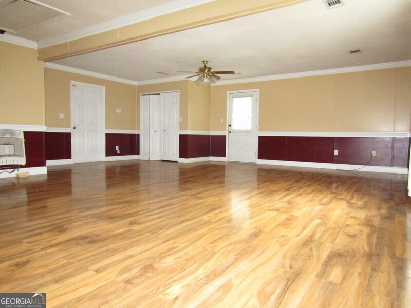 11 Grant Lane Property Photo 12