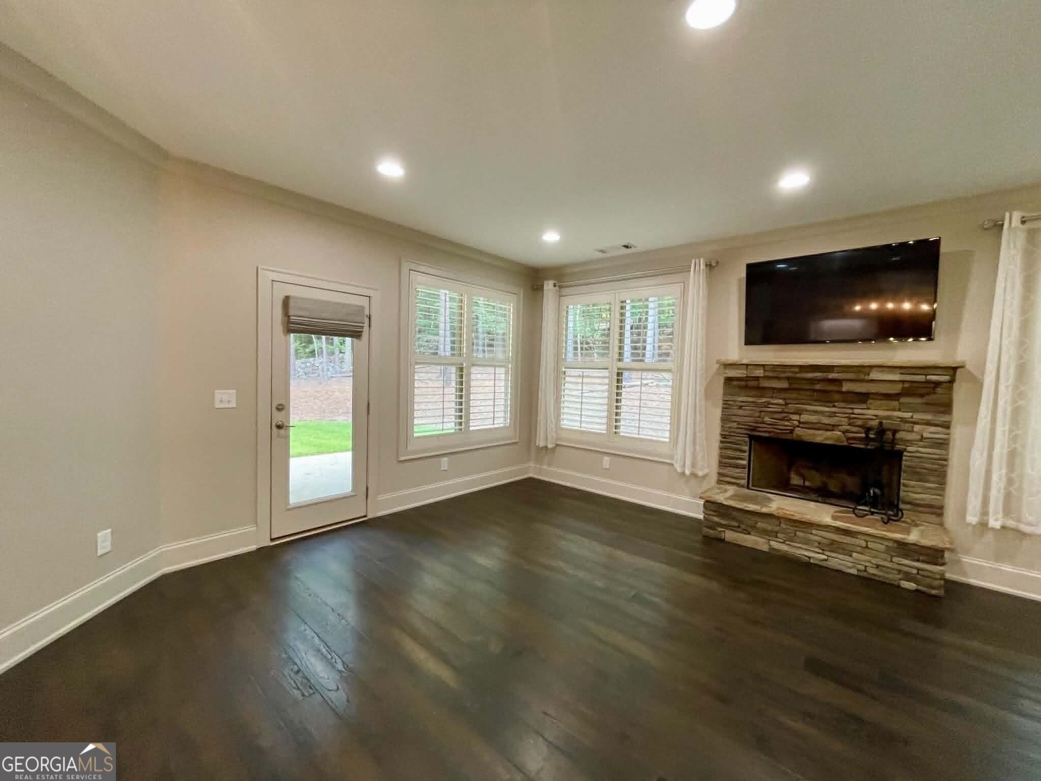 497 Oak Forest Drive Property Photo 10