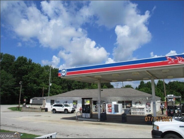 4500 Monroe Highway Property Photo 3