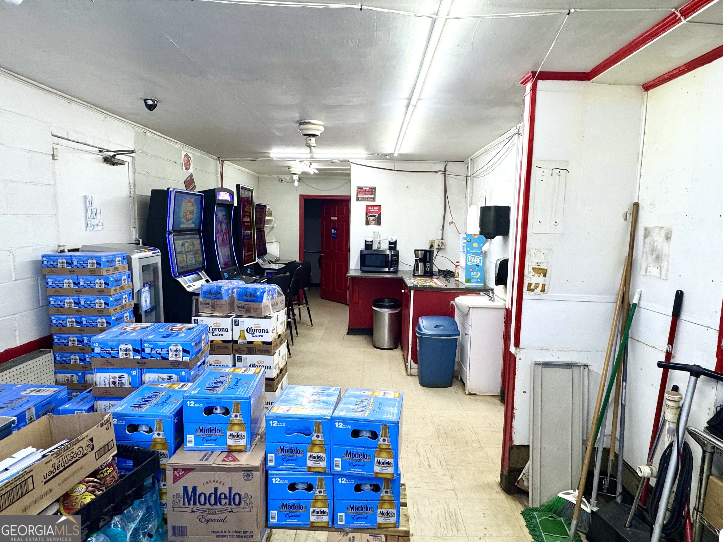 4500 Monroe Highway Property Photo 16