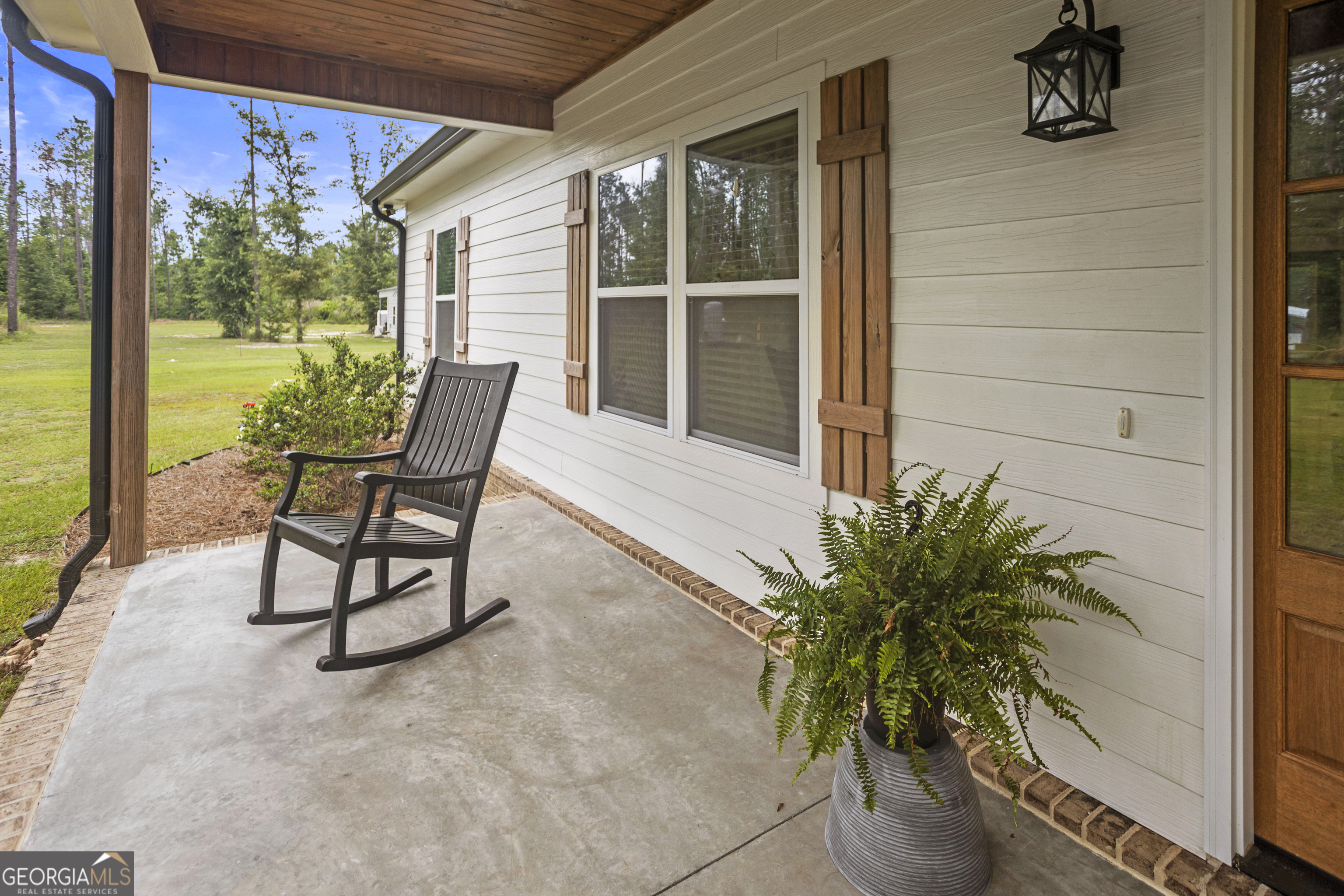 1501 Old Savannah Road Property Photo 4