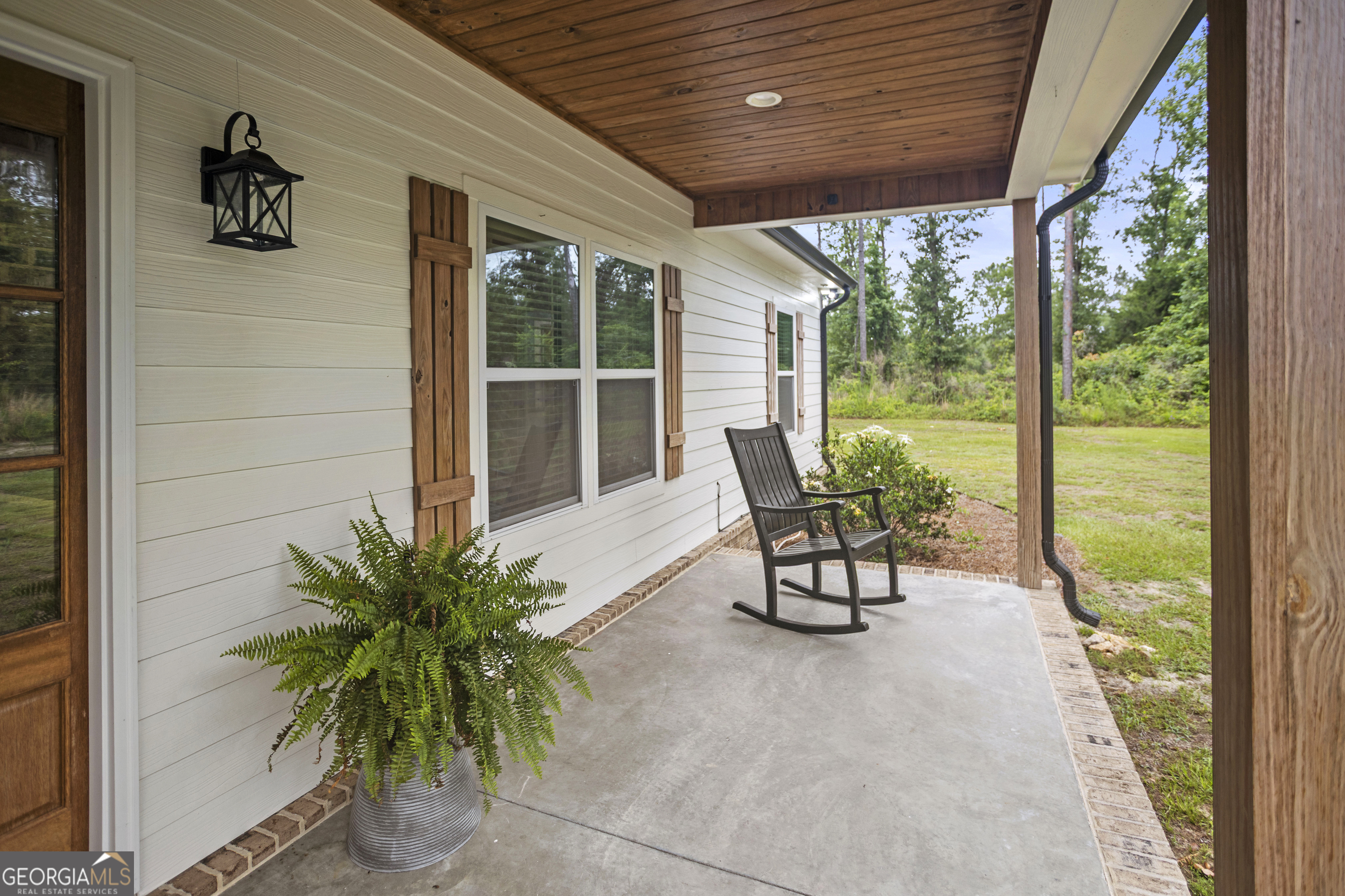 1501 Old Savannah Road Property Photo 5