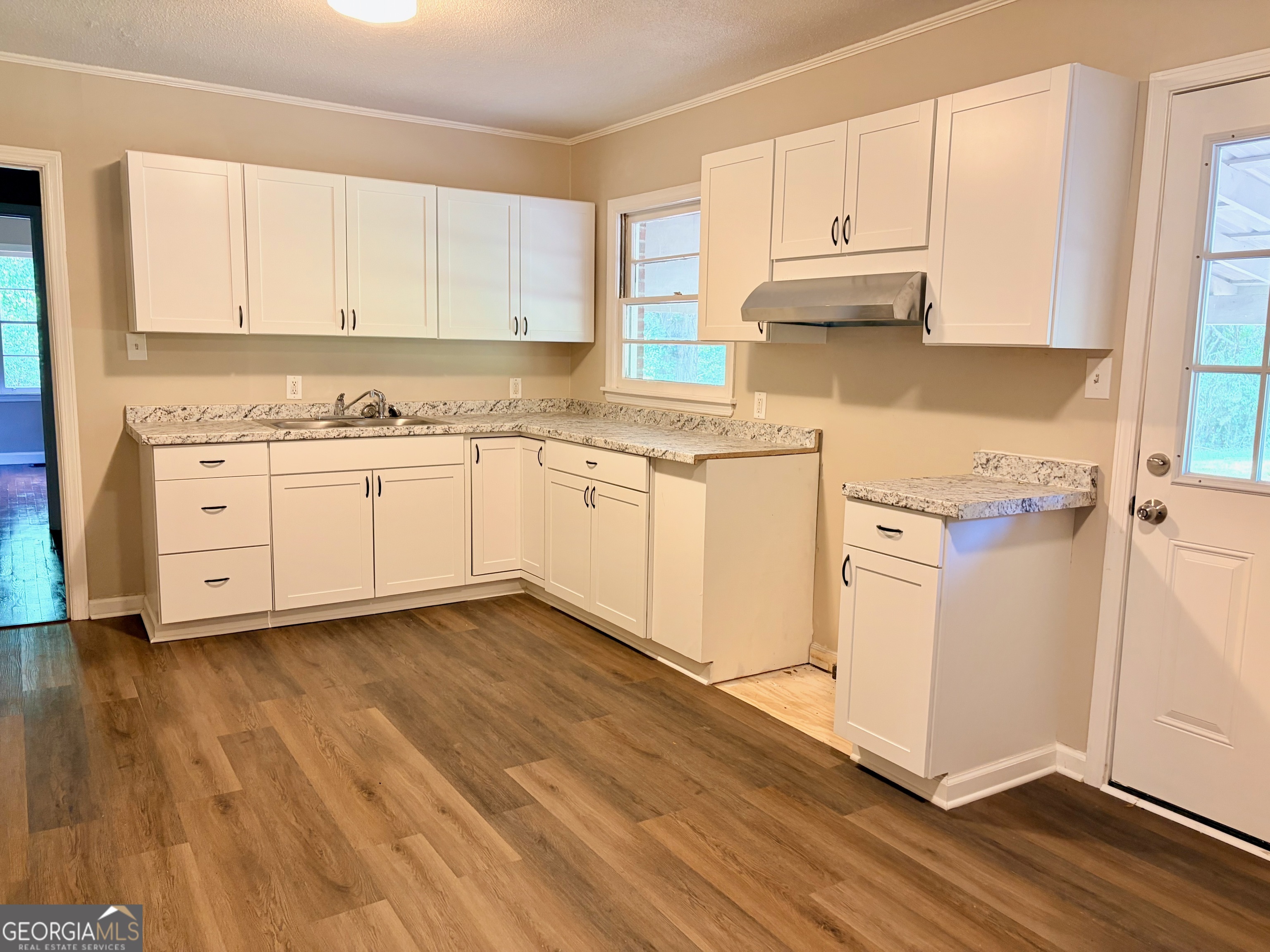 210 Orchard Drive Property Photo 13