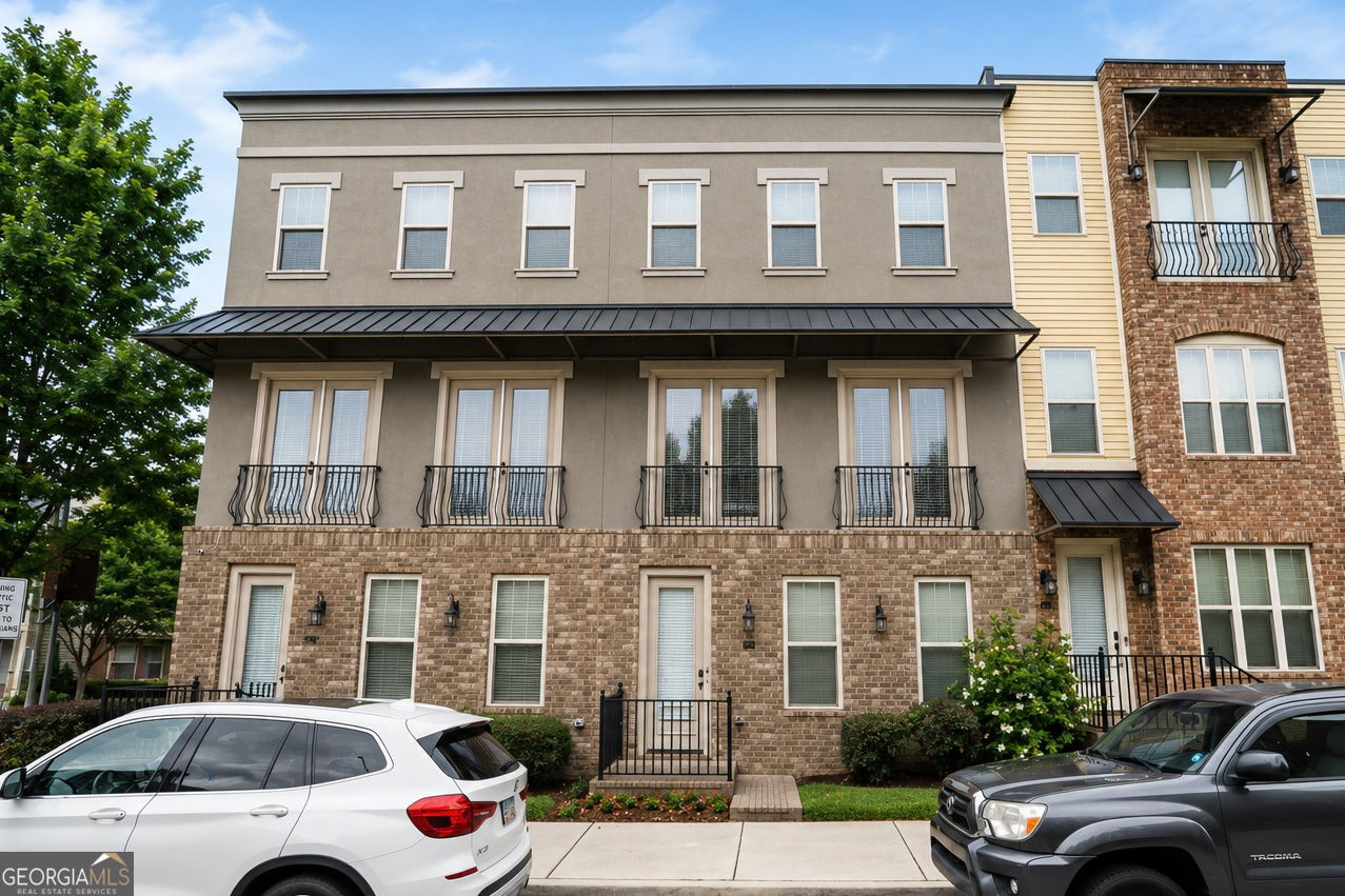 383 16th Street Nw # 2 Property Photo 1