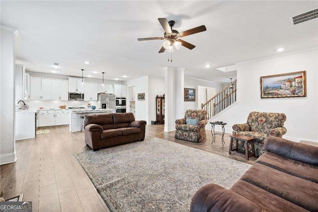 7545 Rambling Vale Property Photo 13