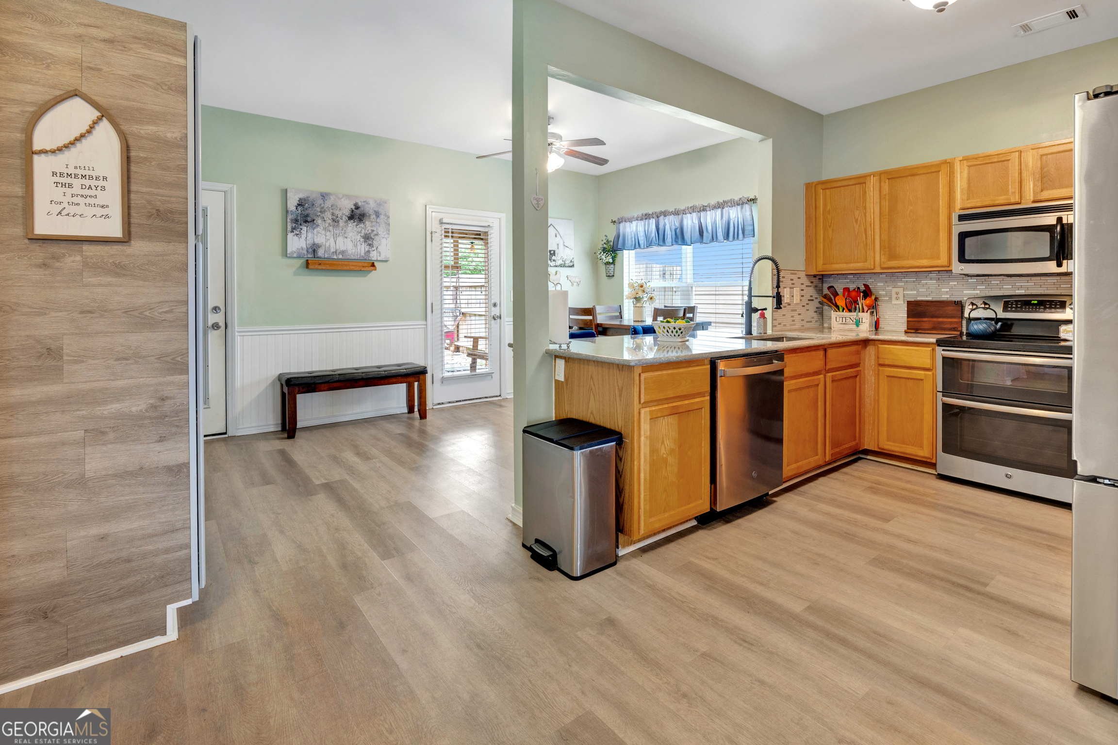 15 Kevin Court Property Photo 13