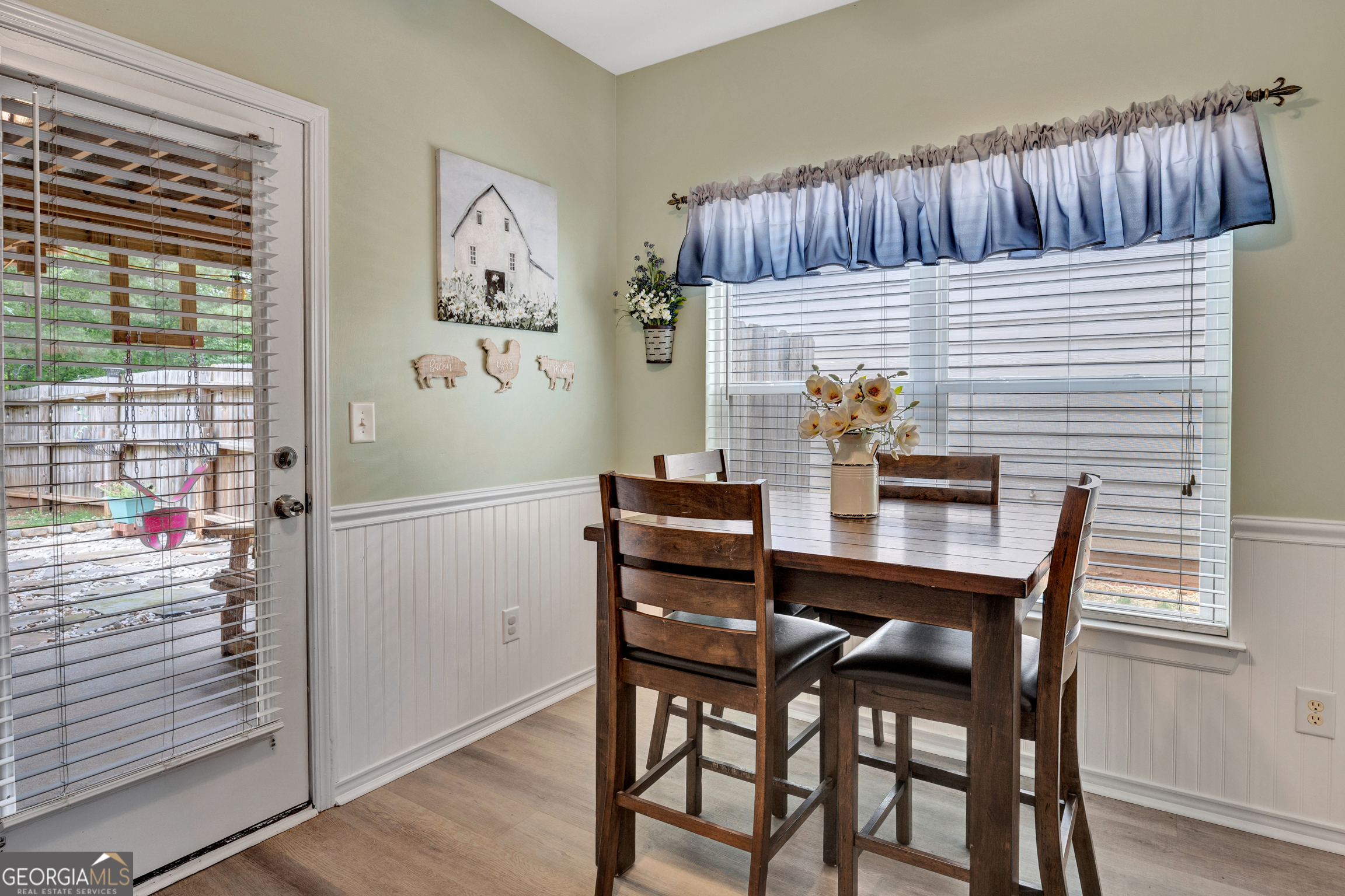 15 Kevin Court Property Photo 14