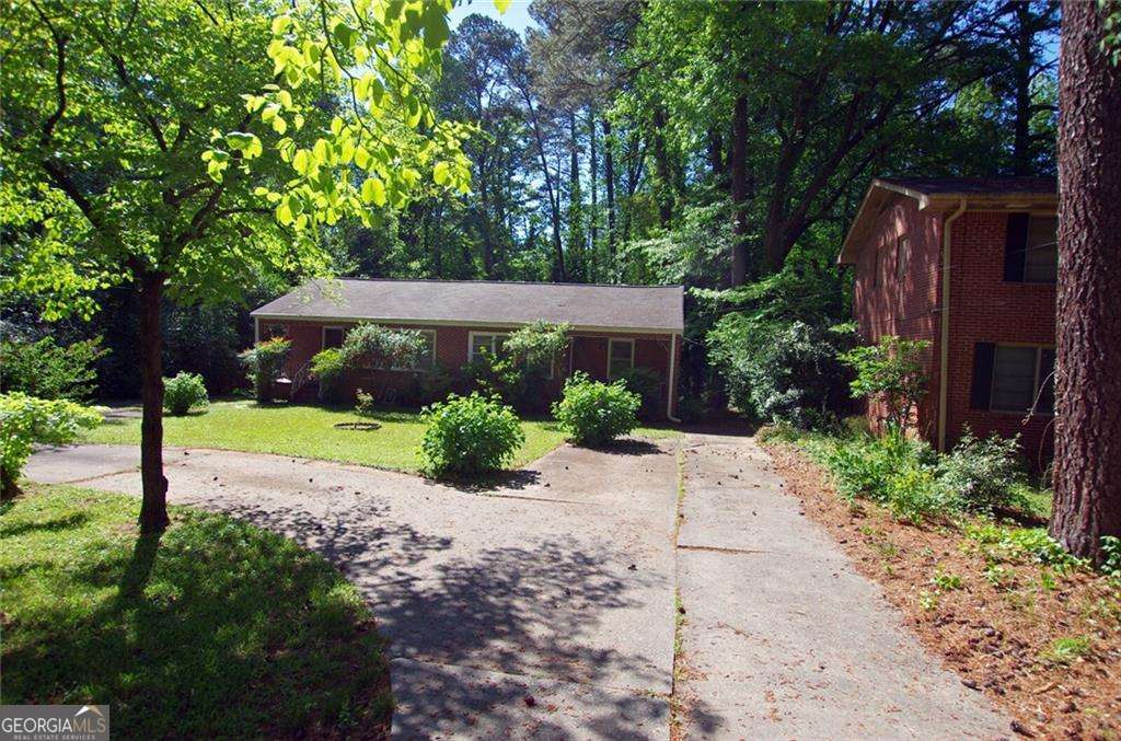 140 Scott Boulevard Property Photo 1
