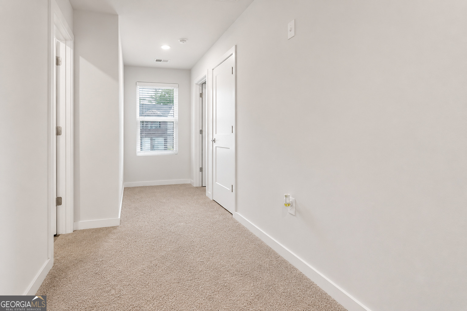 1129 Bluecoat Circle Property Photo 13