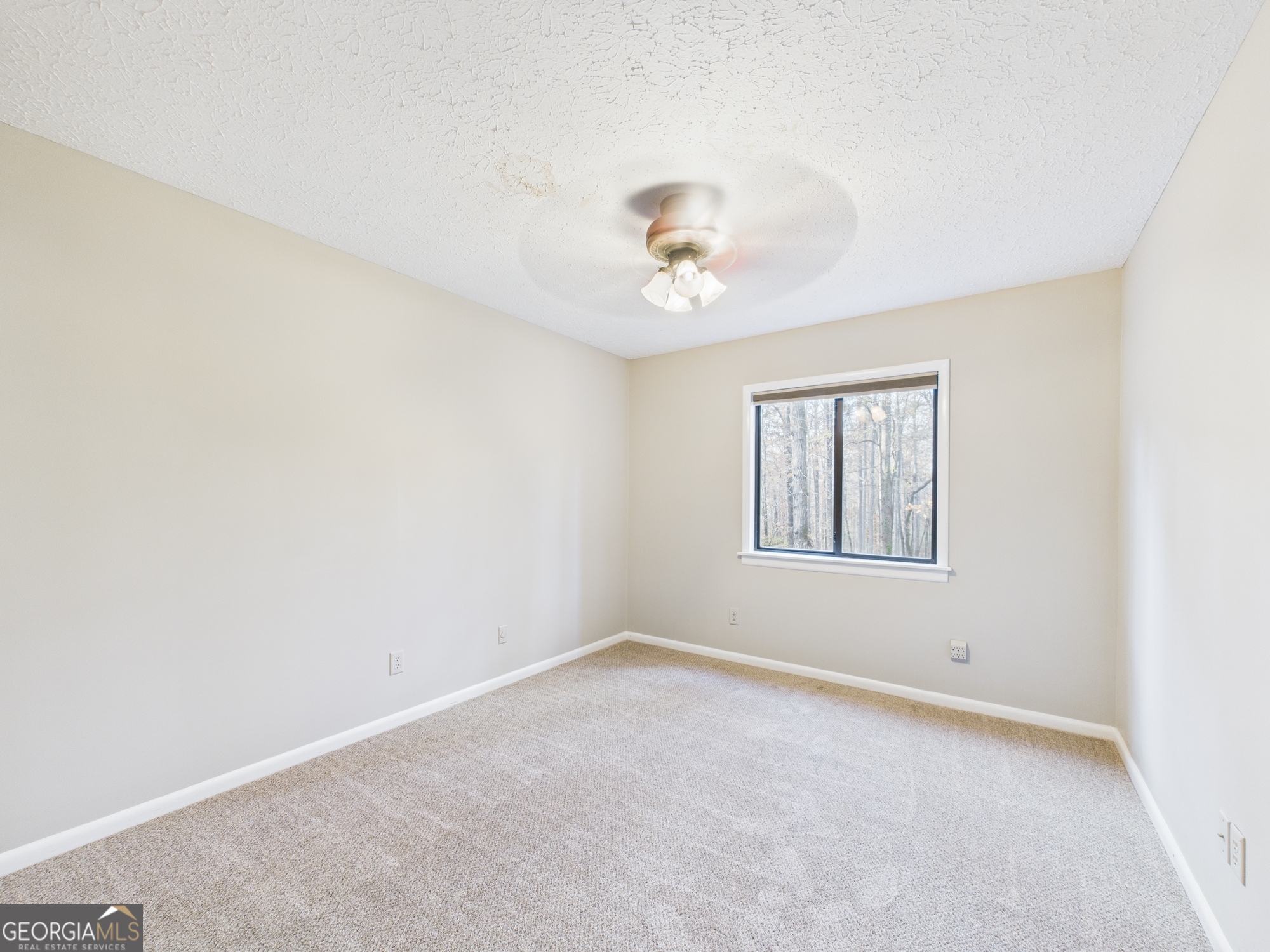 202 Hilltop Circle Property Photo 32