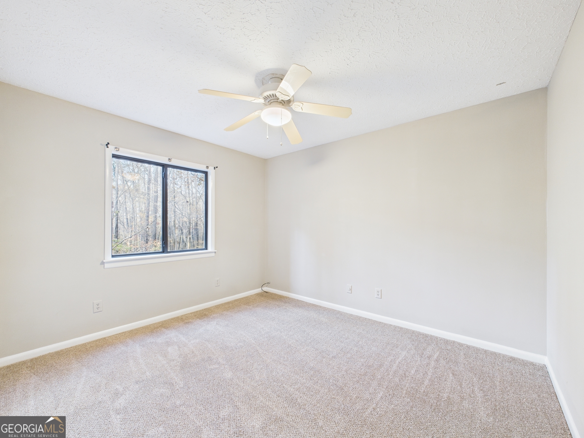 202 Hilltop Circle Property Photo 34