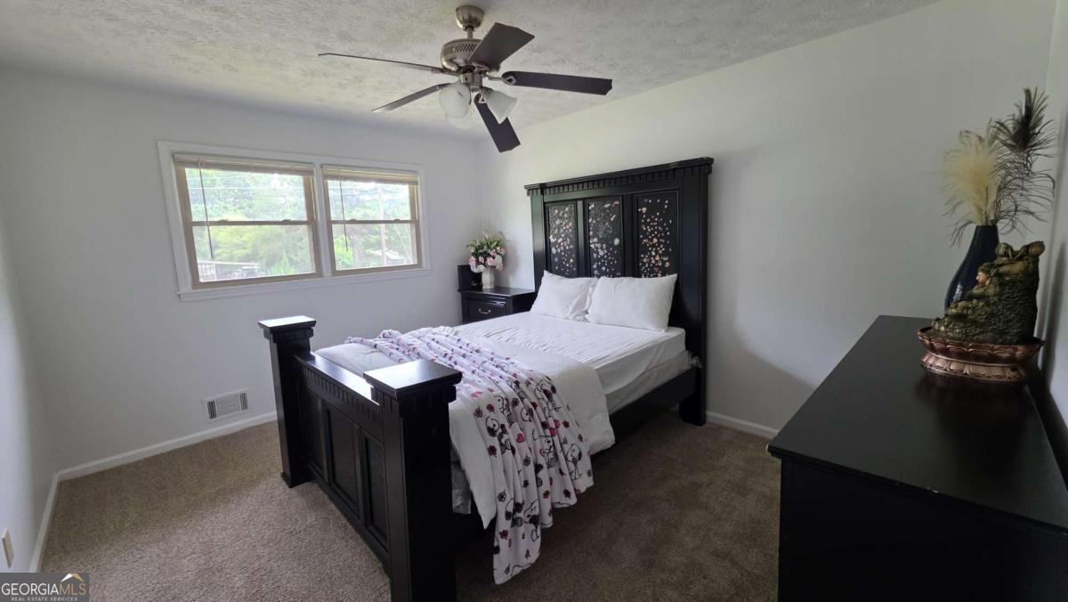 5201 Vivid Drive Property Photo 17